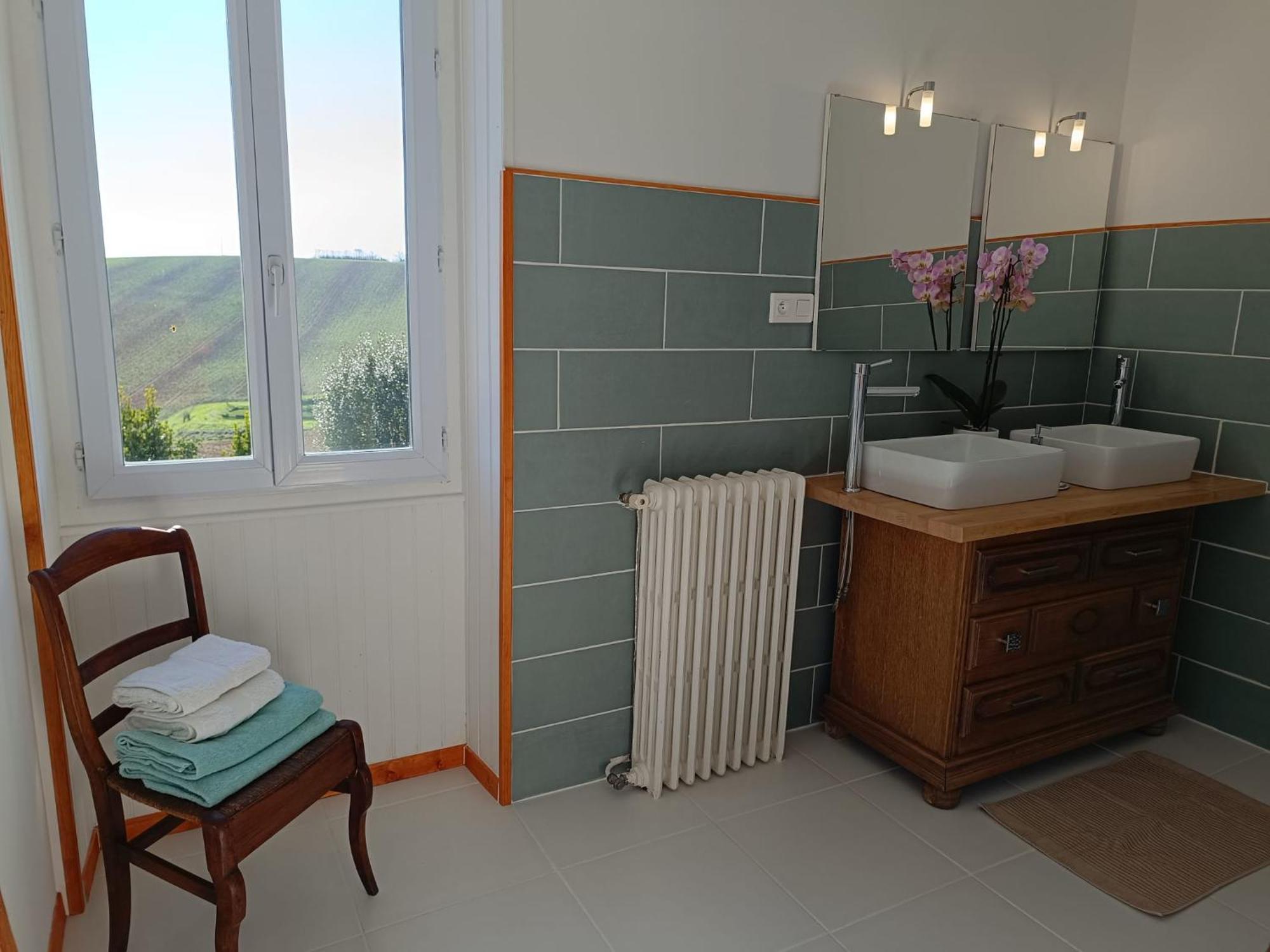 Bed and Breakfast La Fezendes Miradoux Exterior foto